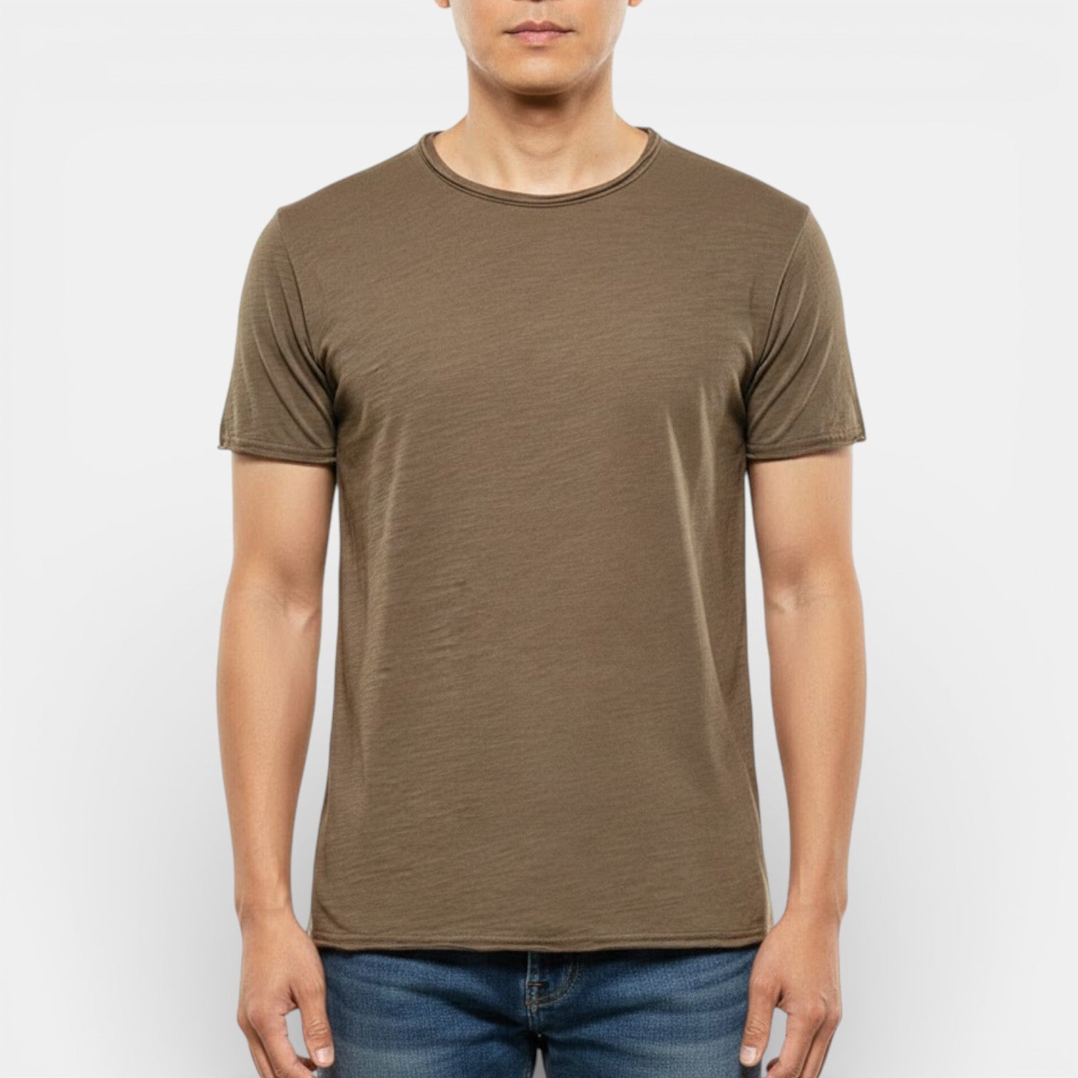 JOHHNY 通気性の良いサマーTシャツ