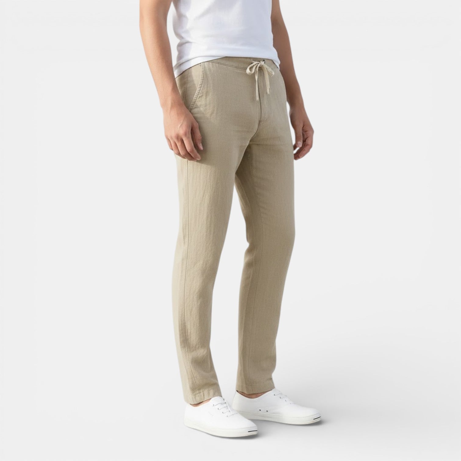 ARON 通気性テーパードパンツ