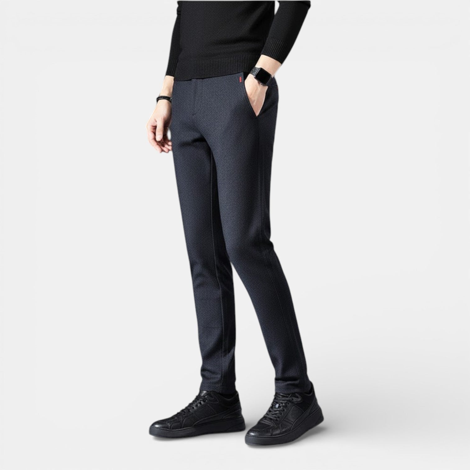 MATZ 軽量テーパード・パンツ