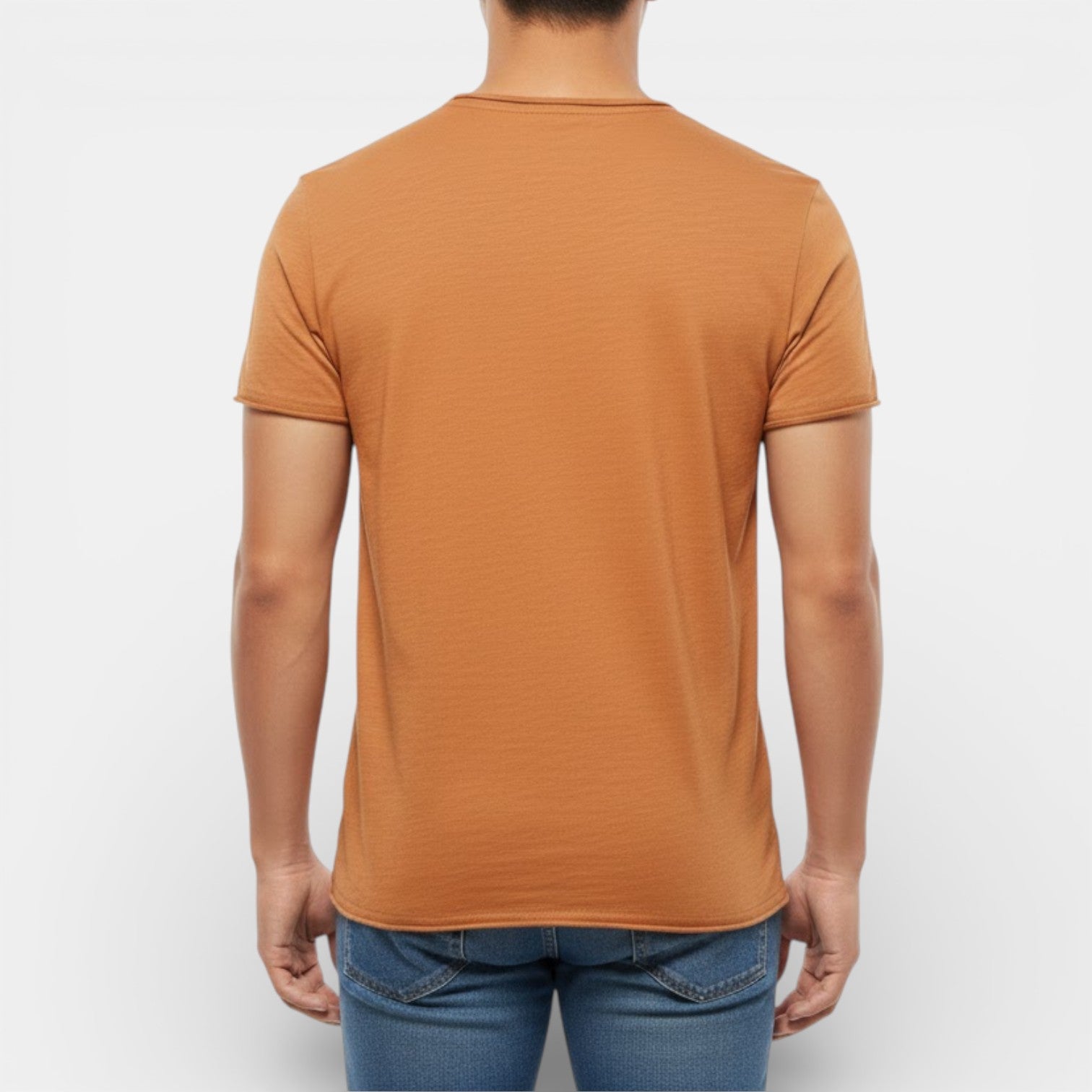 JOHHNY 通気性の良いサマーTシャツ