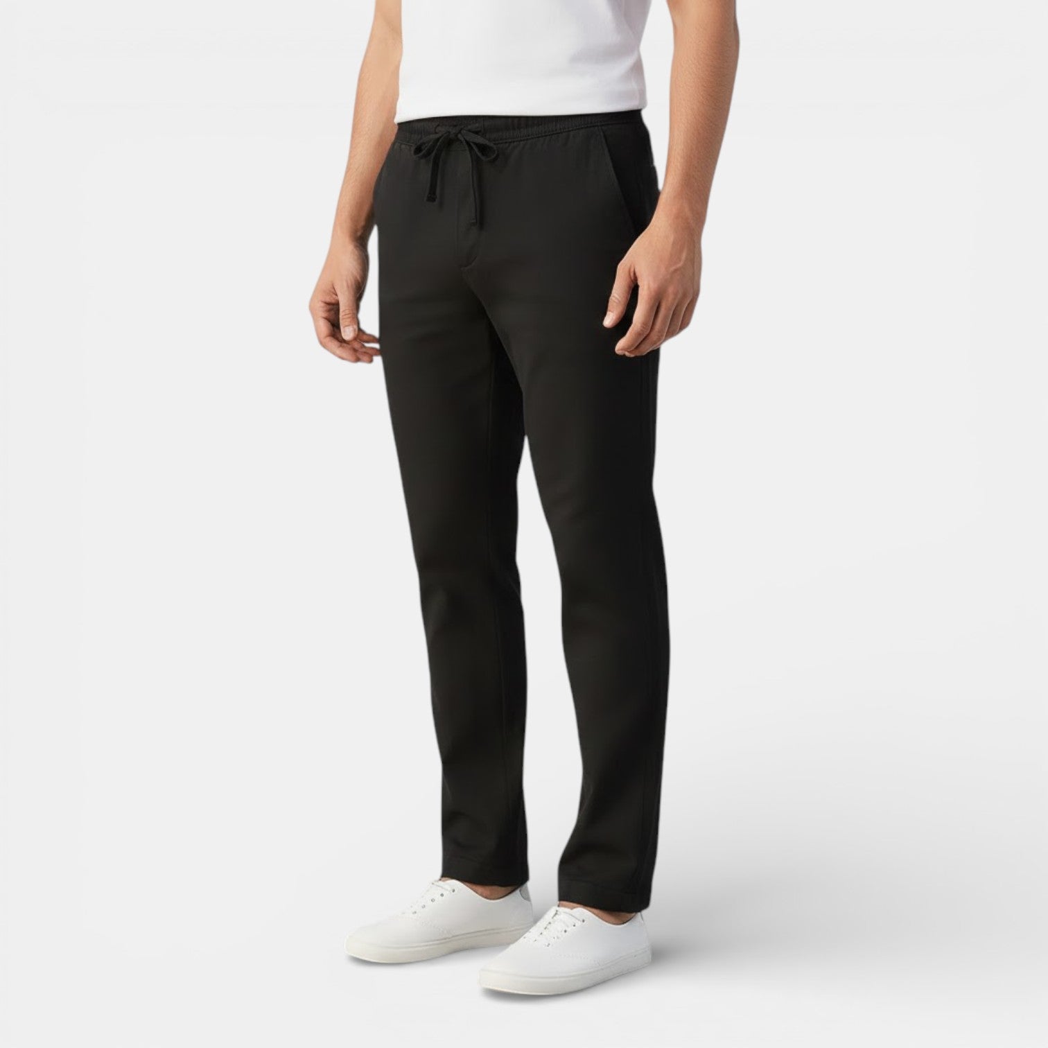 ARON 通気性テーパードパンツ