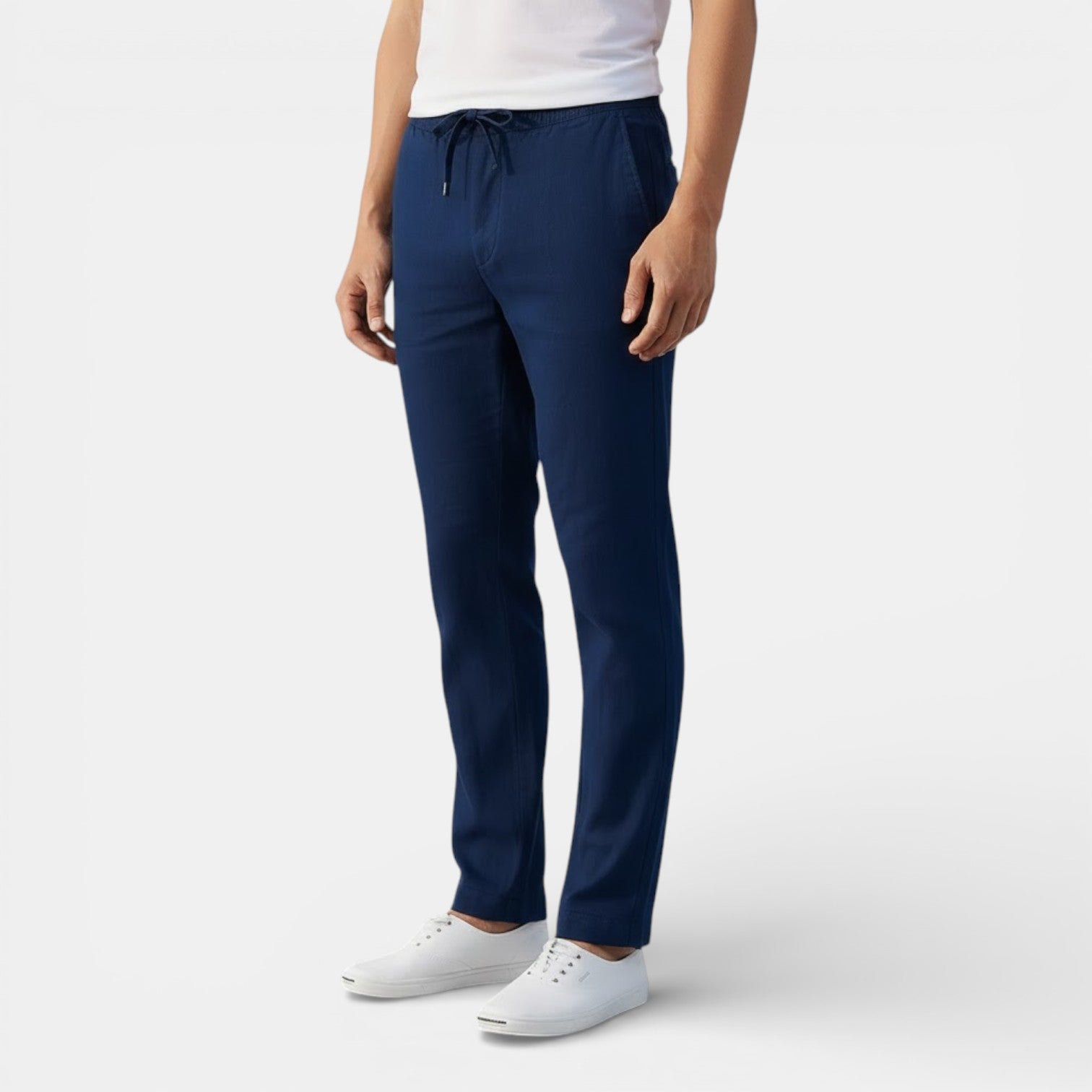 ARON 通気性テーパードパンツ