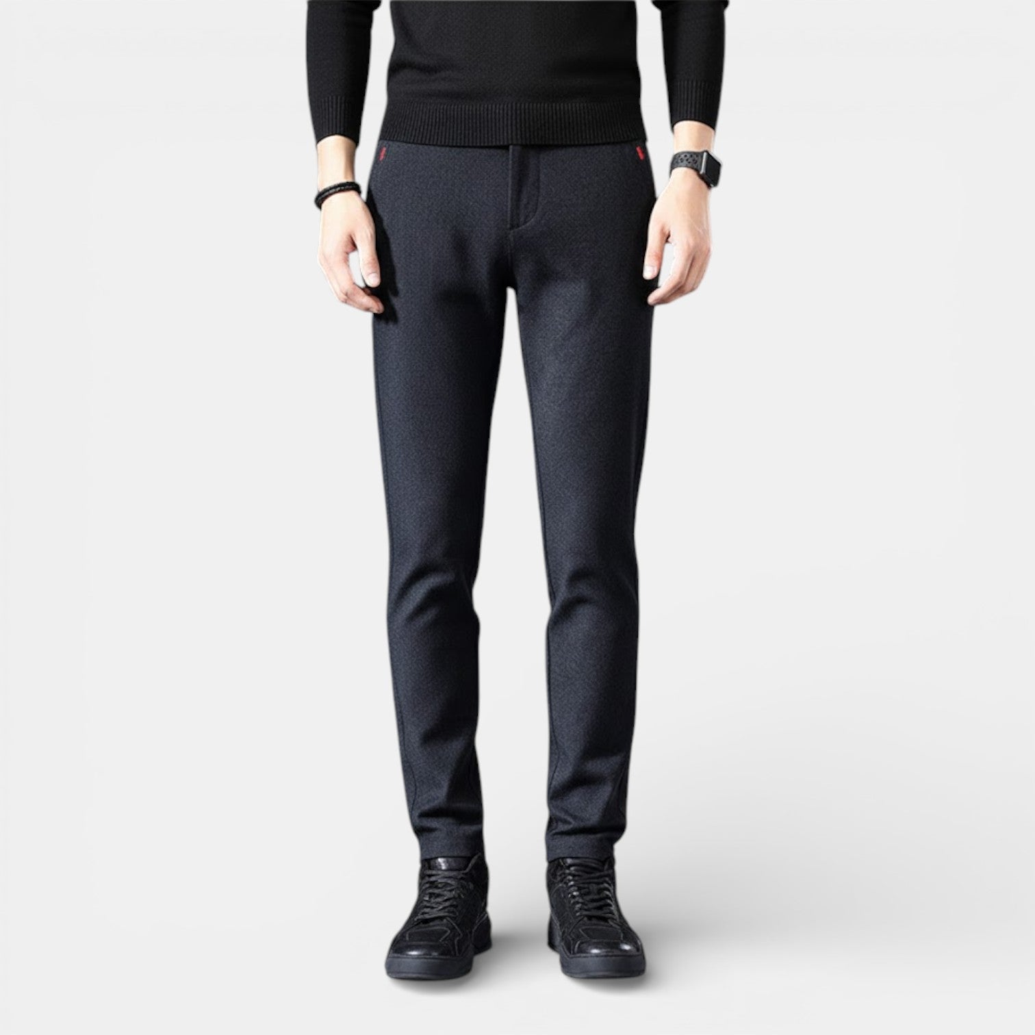 MATZ 軽量テーパード・パンツ